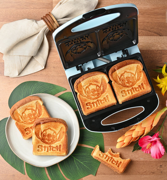 Celebrate National Sandwich Month with Your Favorite Sandwich Makers