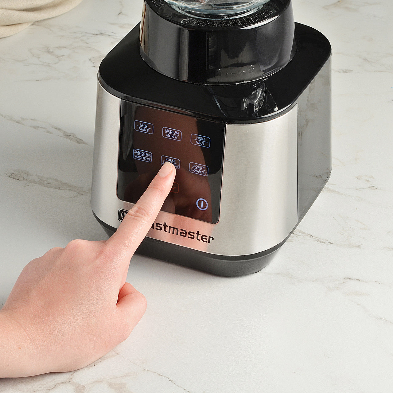 Toastmaster 500 Watt Touch Control Blender with Glass Jar