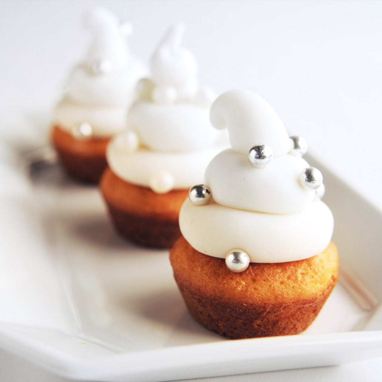 Babycakes Mini Cupcake Maker Pink