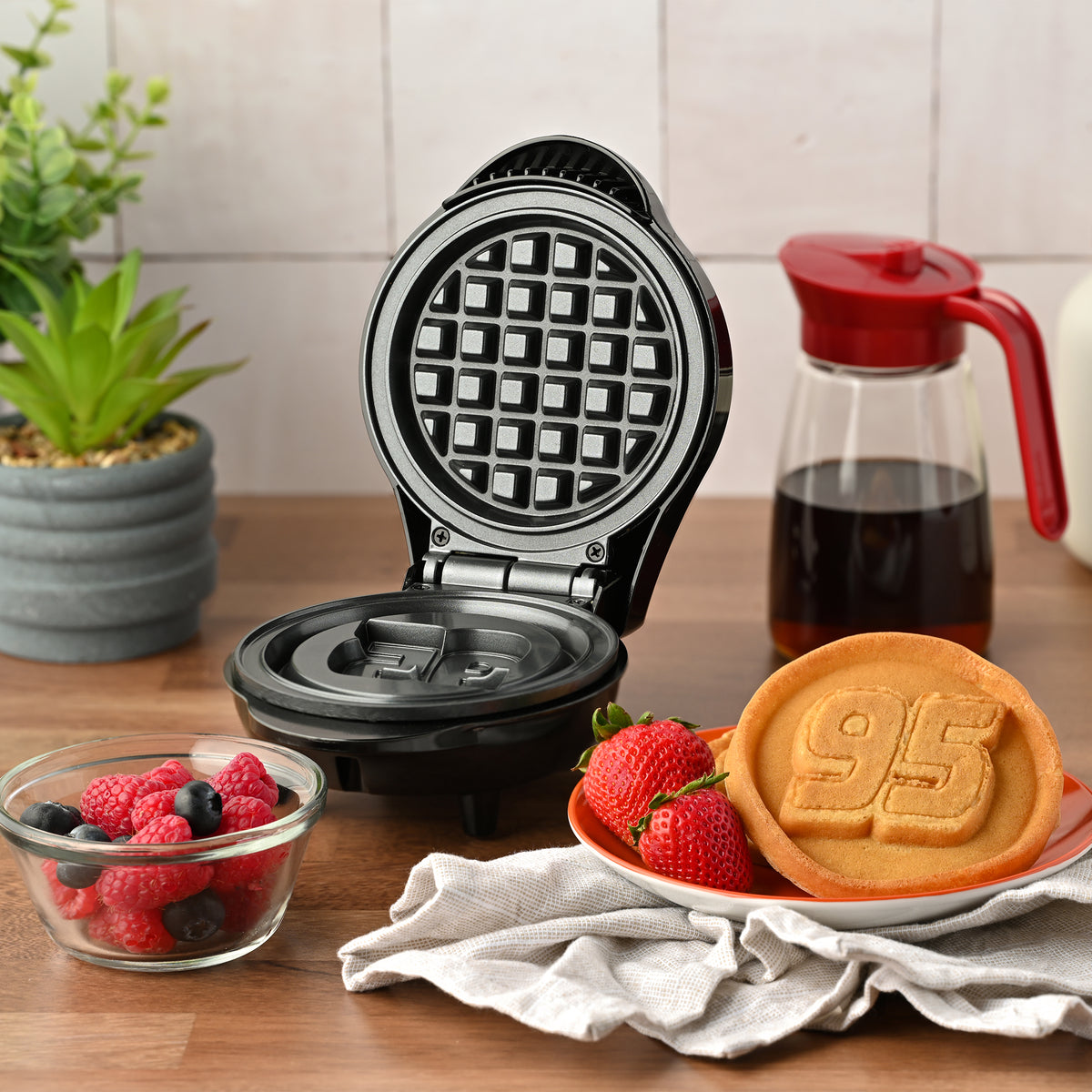 Cars Lightning McQueen Ceramic Mini Waffle Maker, 4-Inch Waffle